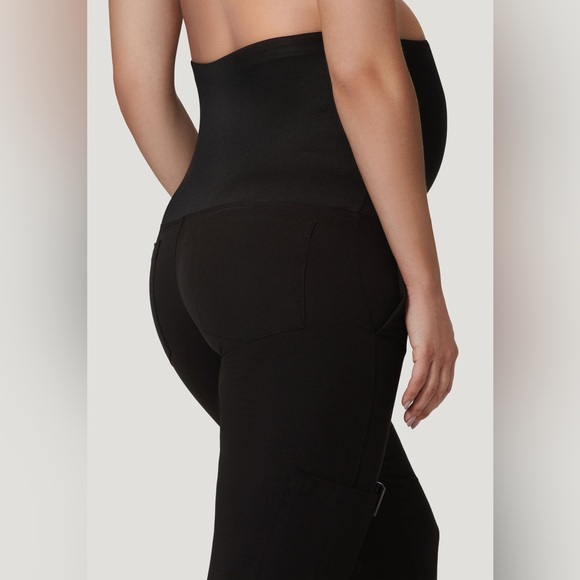 Mandala Maternity Jogger Scrub Pants - Large, Regular length - Picture 3 of 4